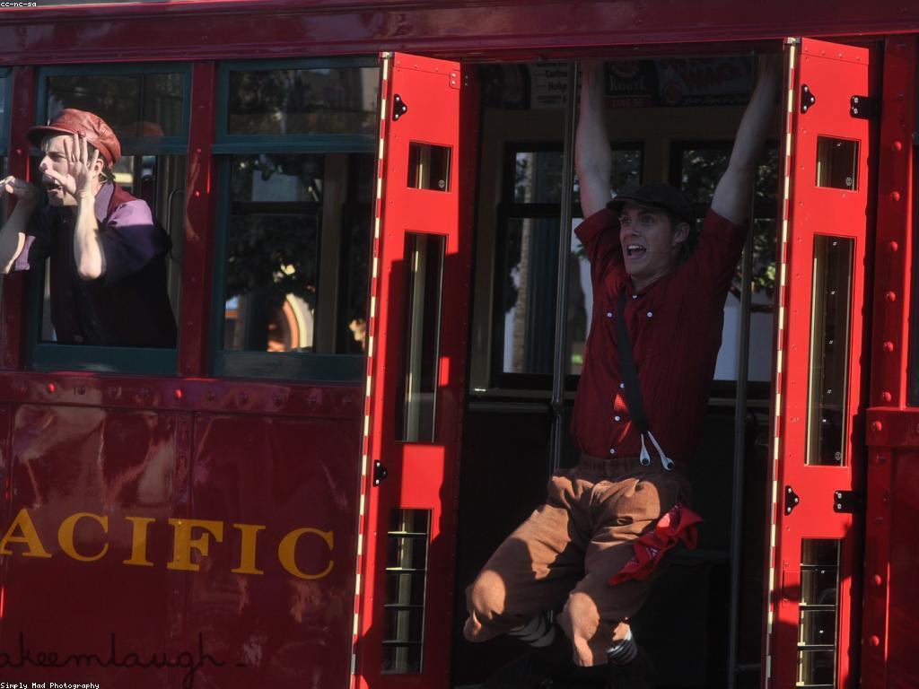 ព័ត៌មានថ្មី និងការព្យាករណ៍សម្រាប់អនាគត